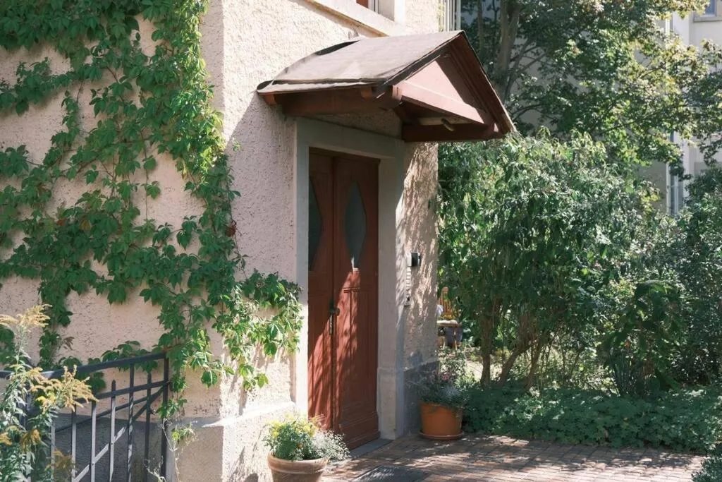 Image 5 of Zentrumsnahe Ferienwohnung “Anno 1830” in Dresden, ruhig und mit bester ÖPNV-Anbindung
