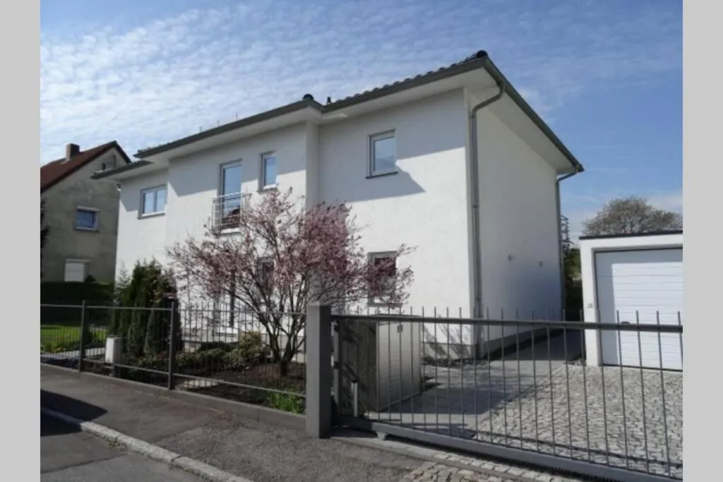 Image 5 of großzügige,zetrumsnahe Wohnung