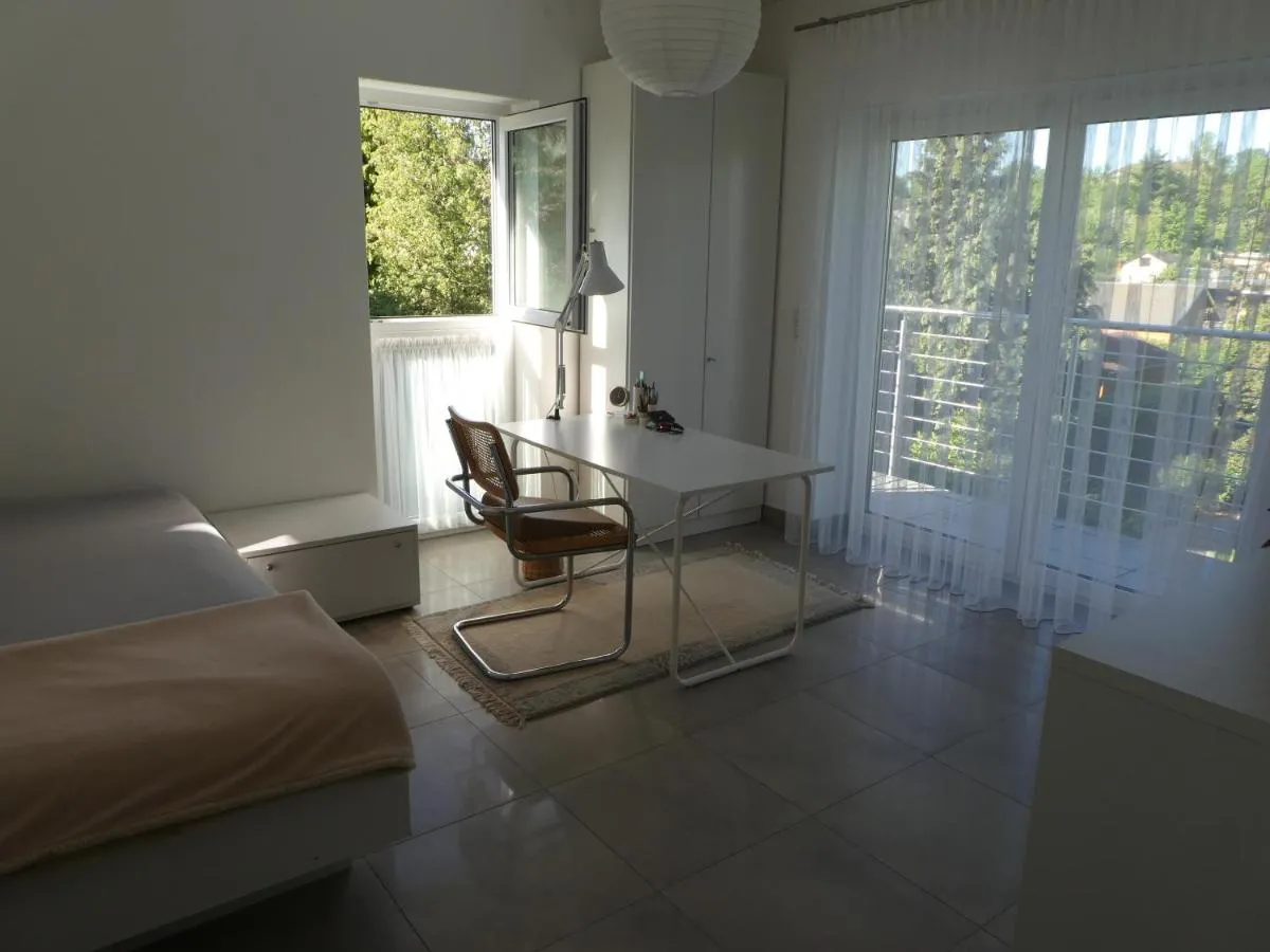 Image 1 of großzügige,zetrumsnahe Wohnung